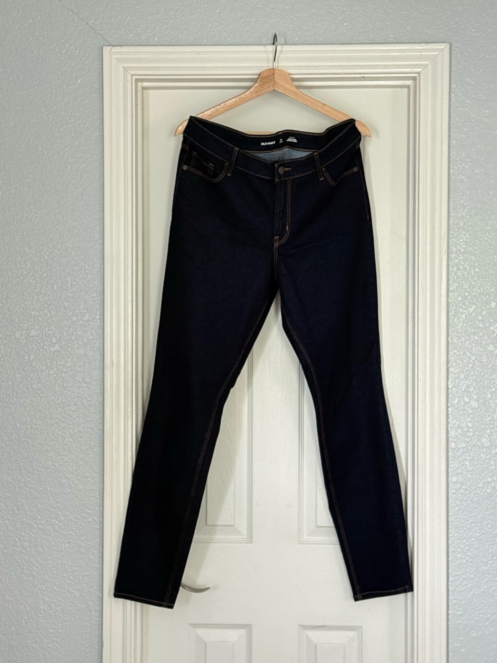 Dark Wash Skinny Jeans